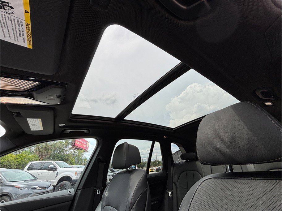 Used 2019 BMW X5 xDrive50i w/ Parking Assistance Package AWD/4WD image 40