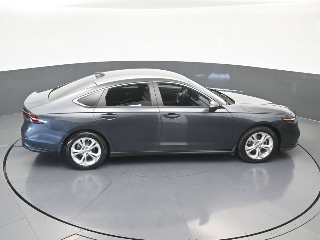 Used 2025 Honda Accord LX image 49
