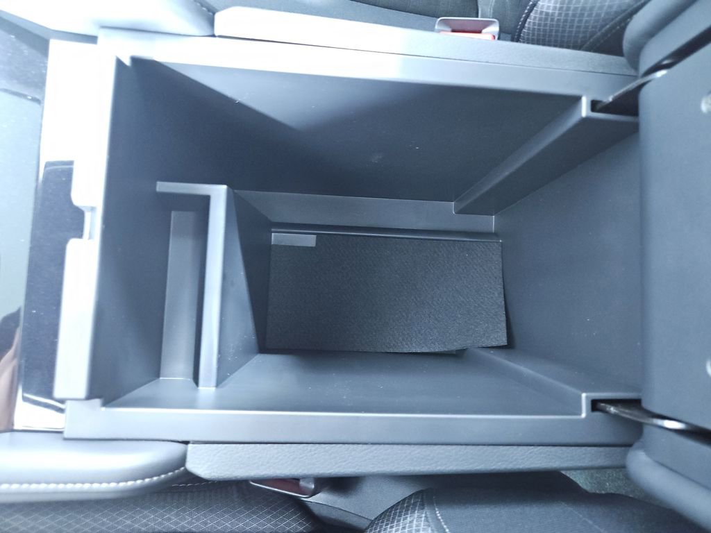 New 2025 Nissan Pathfinder SV image 25