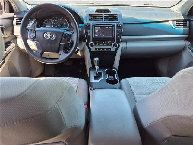 Used 2012 Toyota Camry LE FWD image 14