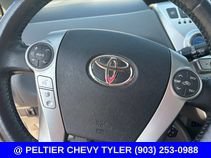 Used 2013 Toyota Prius V Five FWD image 21