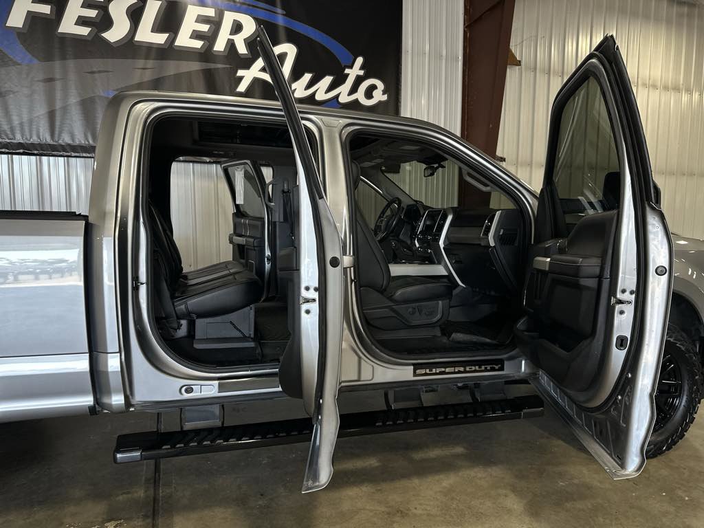 Used 2020 Ford F250 Lariat image 43