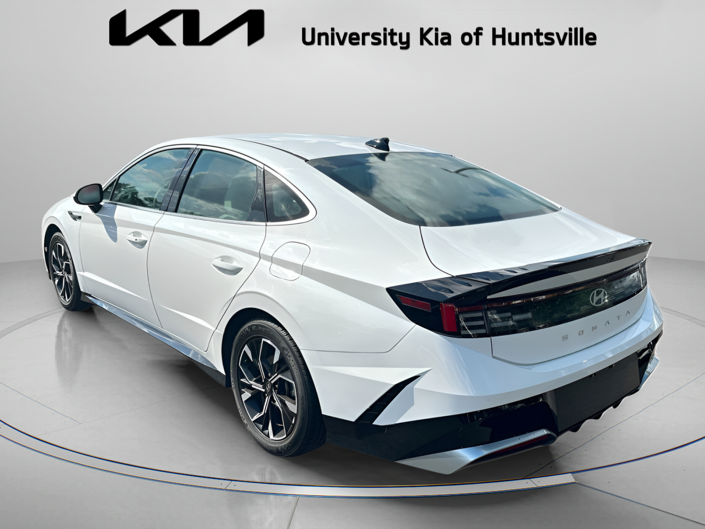 Used 2024 Hyundai Sonata SEL FWD image 6