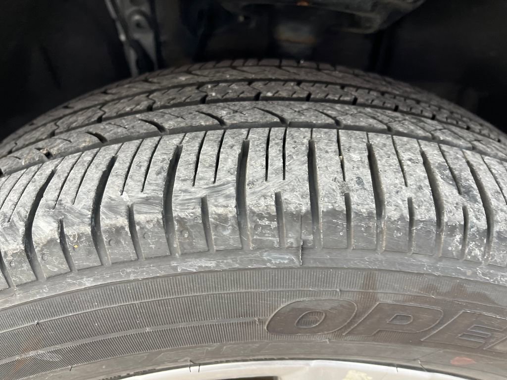 Used 2024 Toyota RAV4 Limited image 28