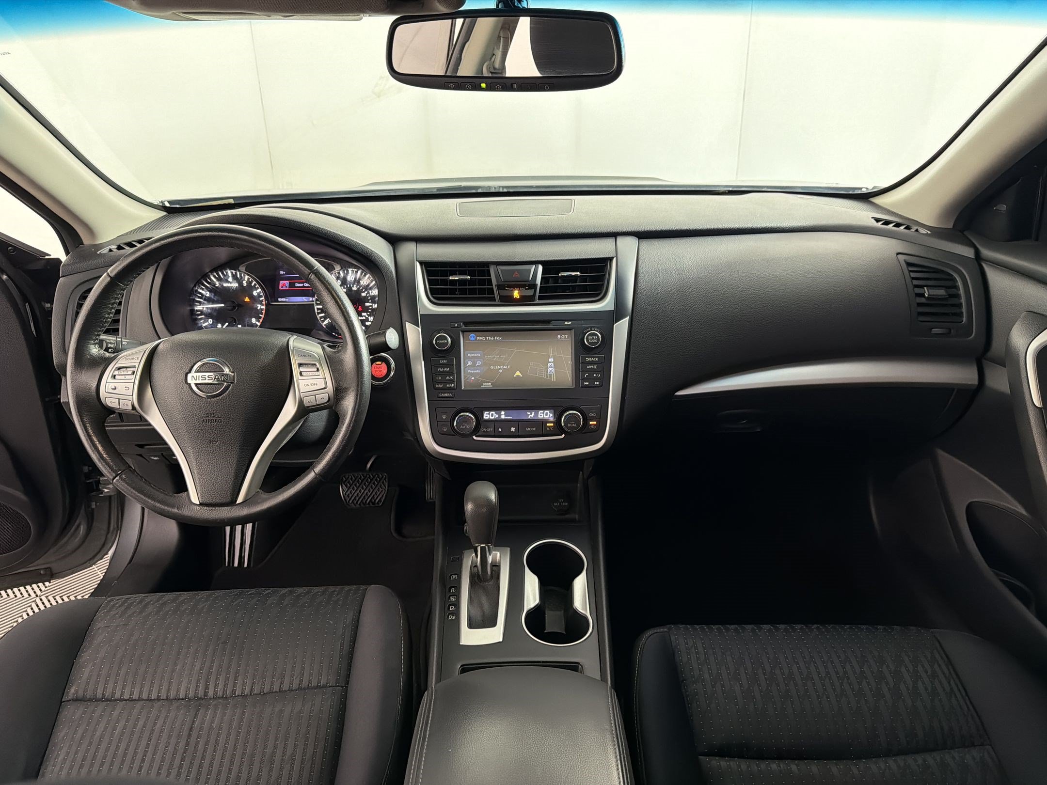 Used 2016 Nissan Altima 2.5 SV w/ Convenience Package FWD image 16