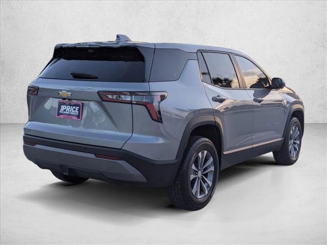 Used 2026 Chevrolet Equinox LT w/ Safety and Technology Package FWD image 5