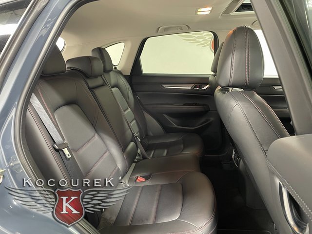 Used 2025 MAZDA CX-5 Carbon Edition image 22