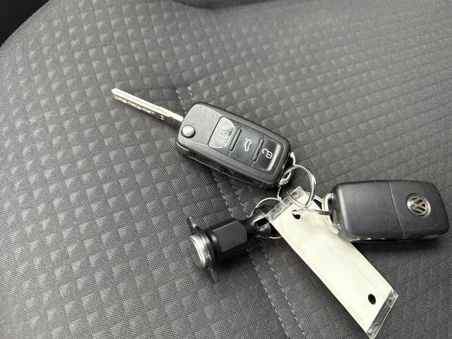 Used 2016 Volkswagen Jetta S image 36