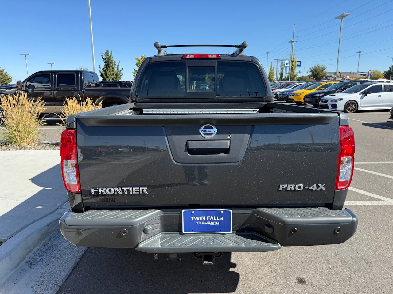 Used 2015 Nissan Frontier PRO-4X image 7
