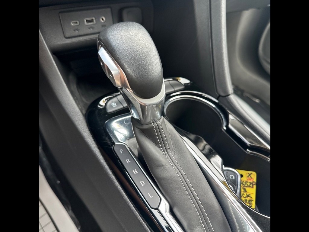 Used 2023 Buick Encore GX Select image 20