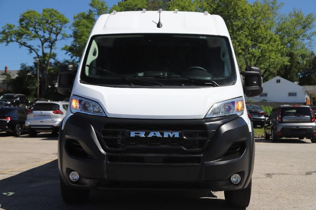 Used 2026 RAM ProMaster 2500 w/ Convenience Group FWD image 18