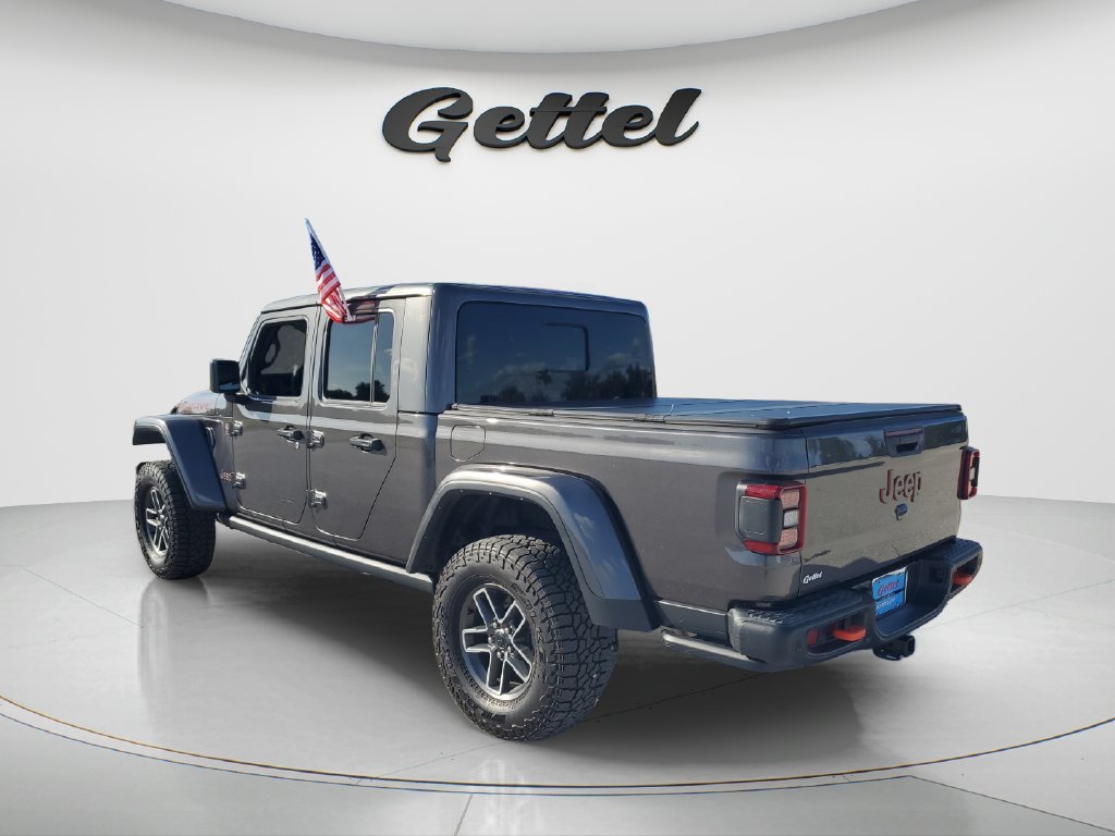 Used 2025 Jeep Gladiator Mojave AWD/4WD image 7