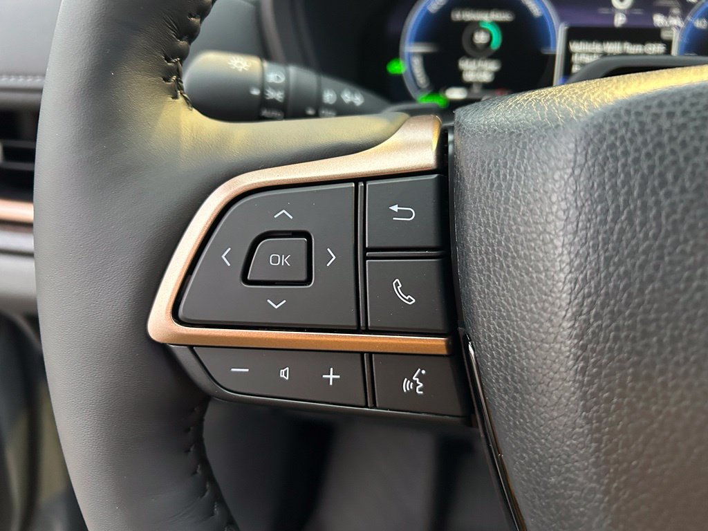 Used 2026 Toyota Grand Highlander AWD Hybrid image 18
