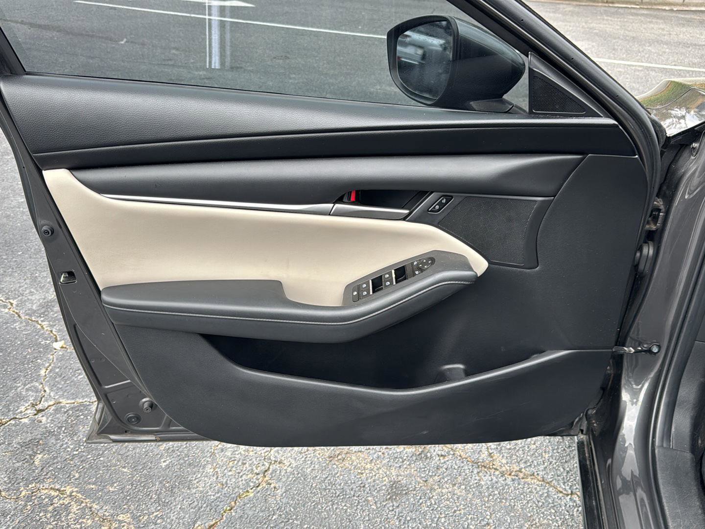 Used 2020 MAZDA MAZDA3 Sedan w/ Select Package image 14