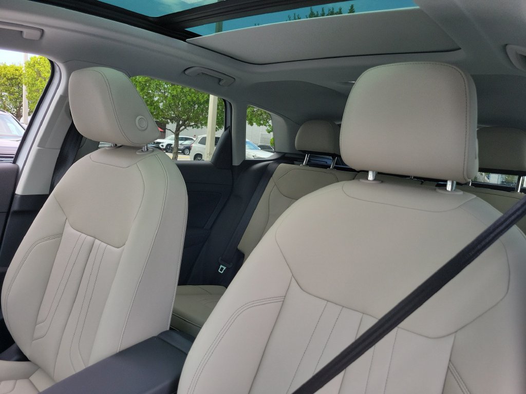 New 2026 Audi Q3 quattro 2.0T AWD/4WD image 17