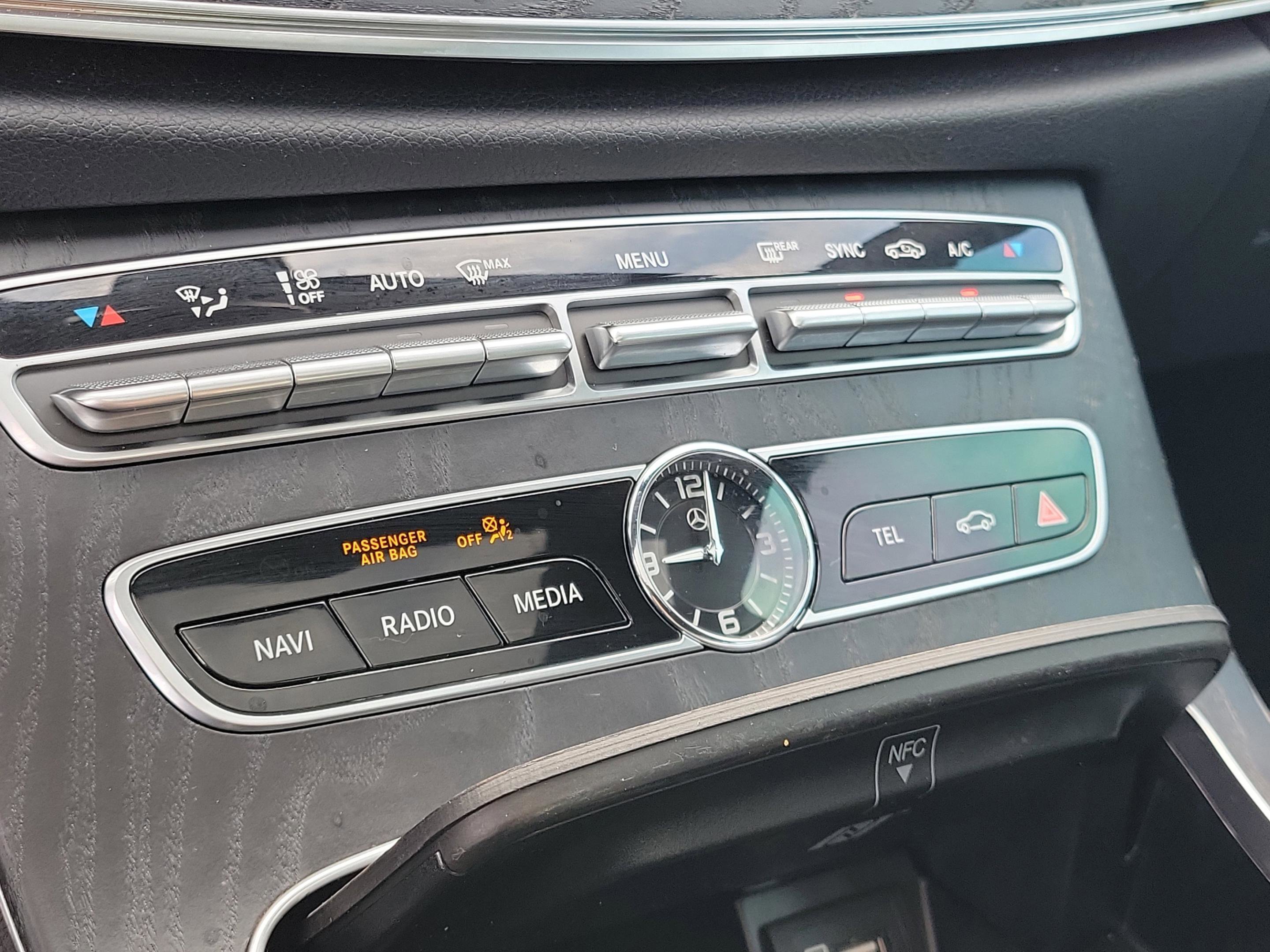 Used 2020 Mercedes-Benz E 350 Sedan image 29