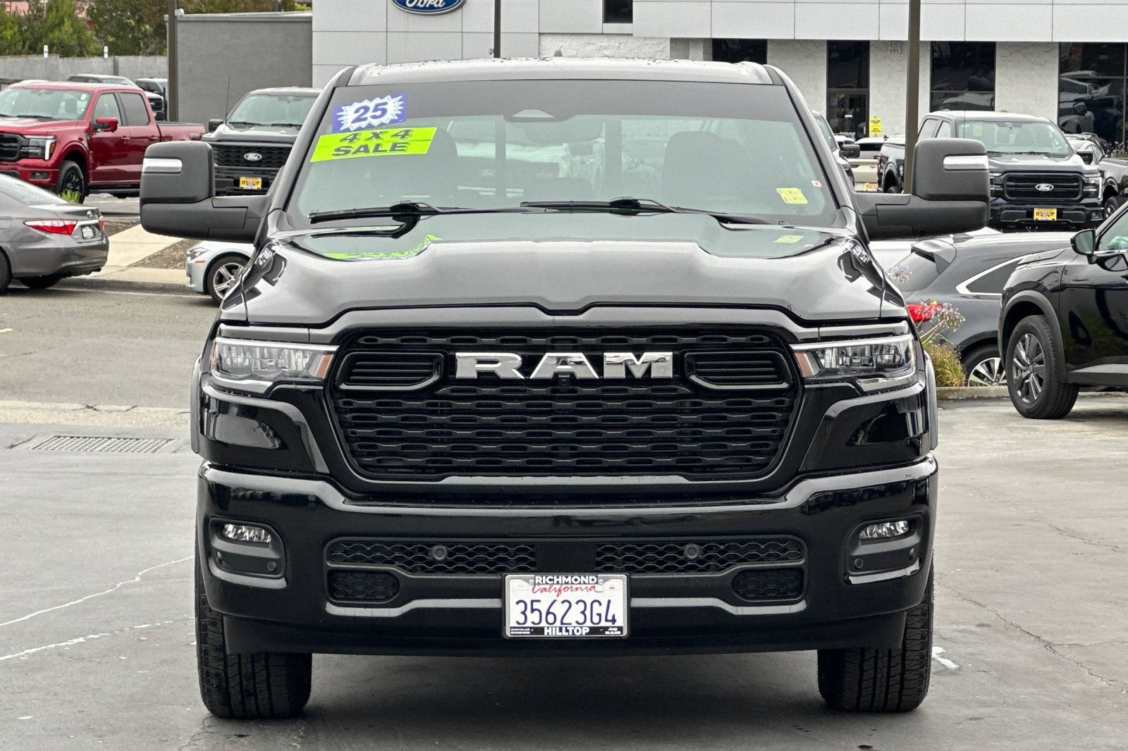 Used 2025 RAM 1500 Big Horn AWD/4WD image 9