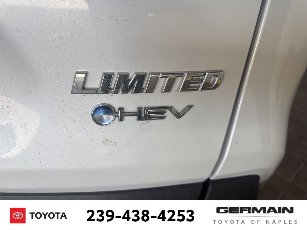 Used 2025 Toyota RAV4 Limited w/ Advanced Technology Package AWD/4WD image 8