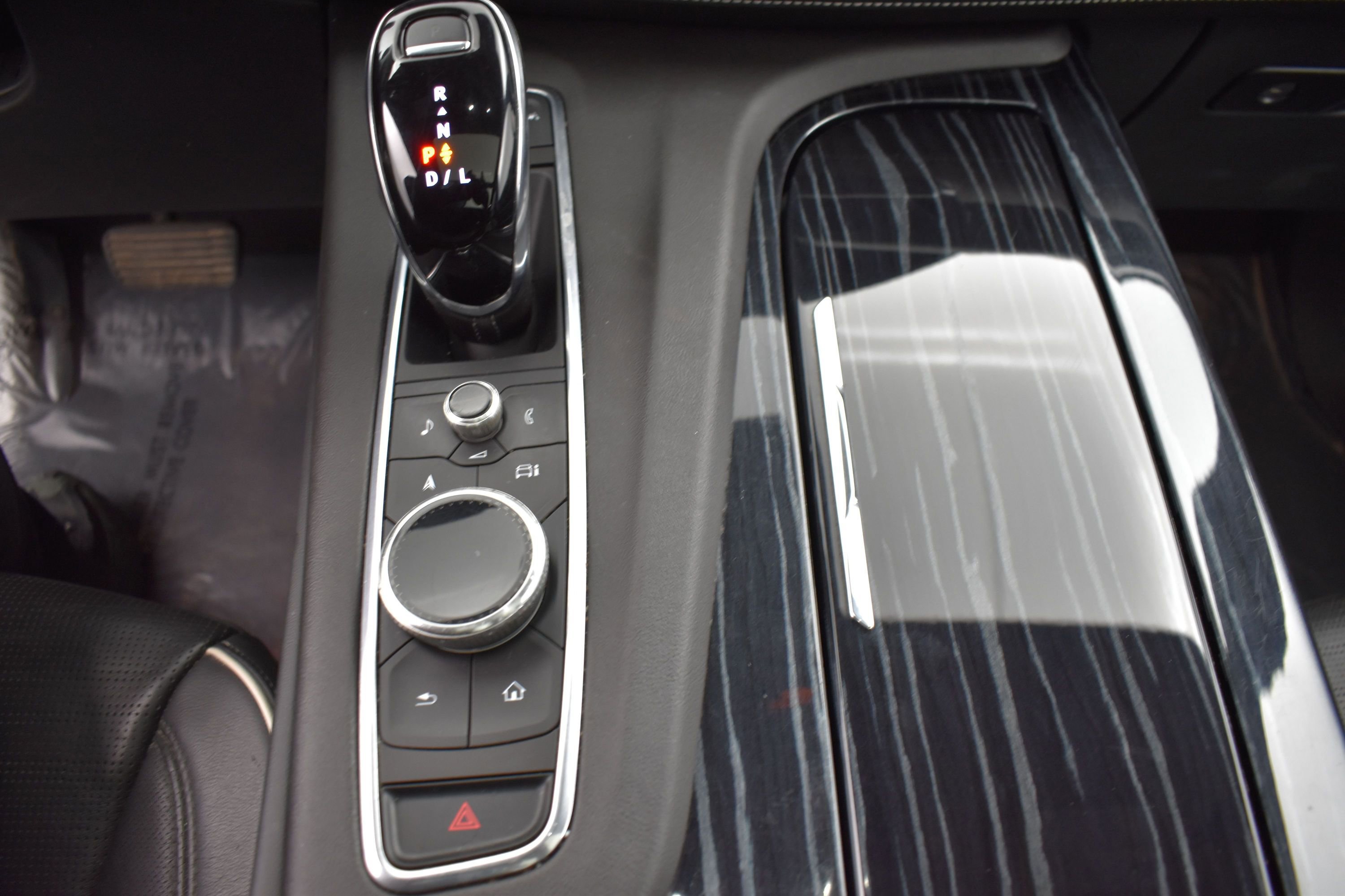 Used 2022 Cadillac Escalade Sport AWD/4WD image 10
