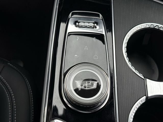 Used 2024 Cadillac Lyriq Luxury w/ LPO, Floor Liner Package AWD/4WD image 22