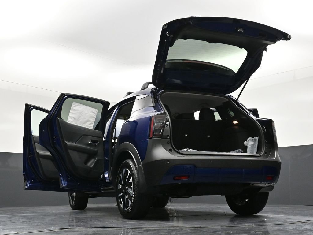 New 2026 Nissan Kicks SV w/ Cold Weather Package AWD/4WD image 34