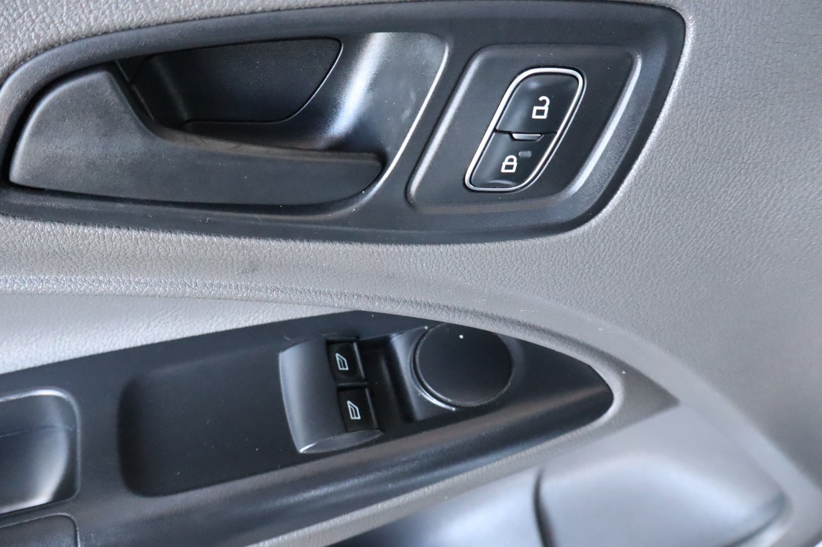 Used 2022 Ford Transit Connect XL FWD image 19