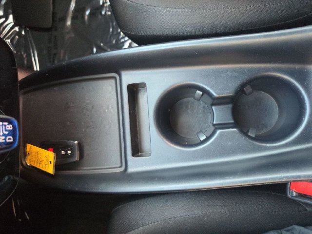 Used 2020 Toyota Prius L Eco w/ Carpet Mat Package FWD image 15