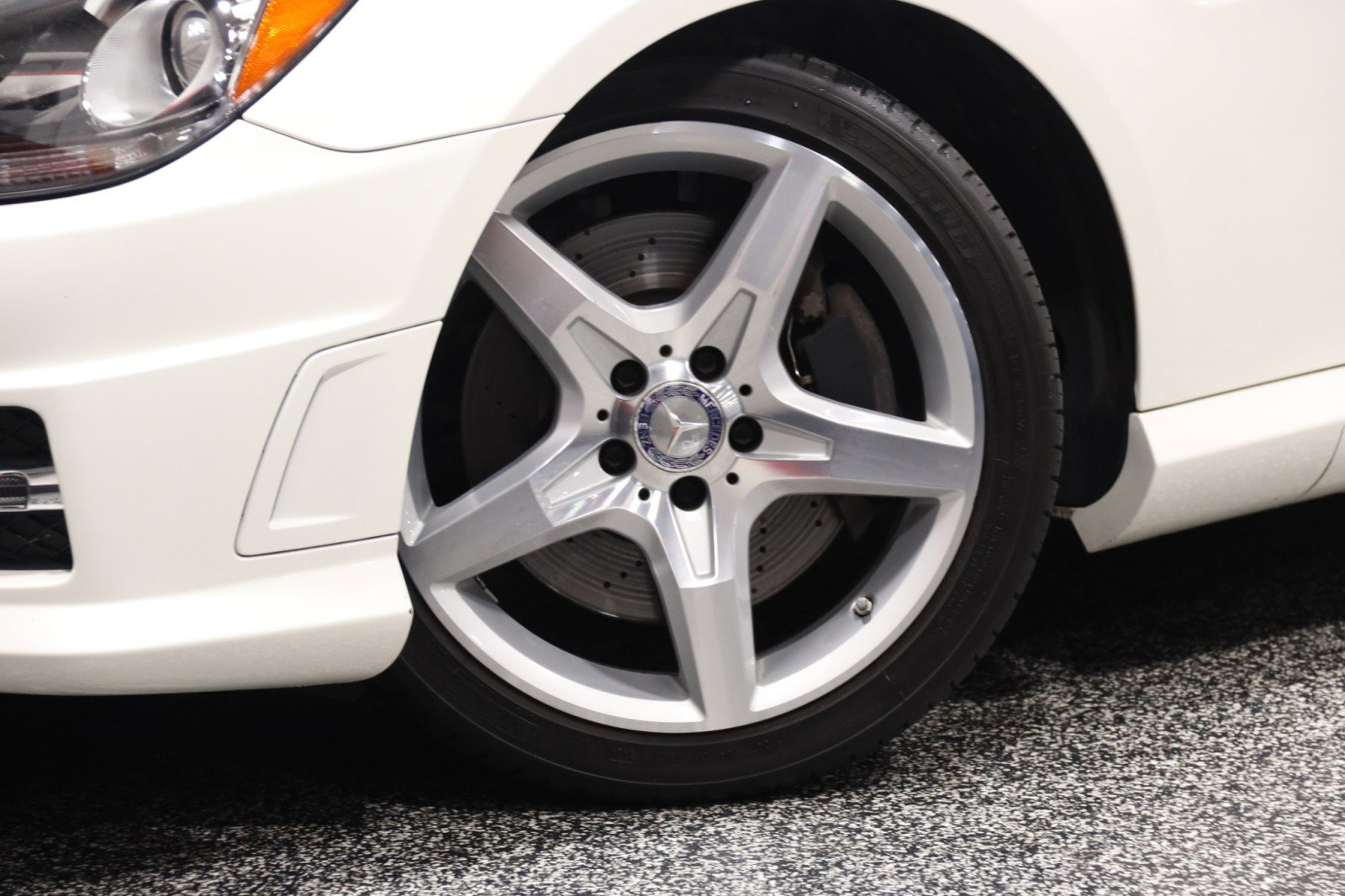 Used 2014 Mercedes-Benz SLK 250 image 21