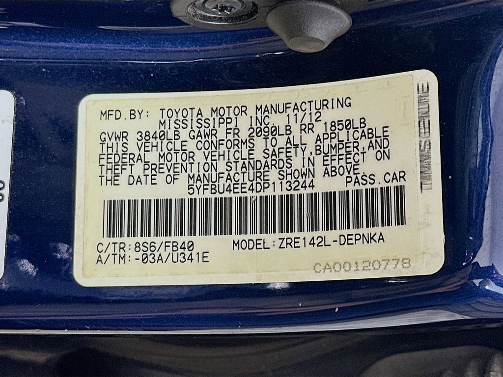 Used 2013 Toyota Corolla LE FWD image 32