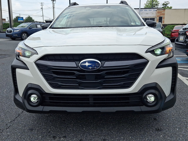 Used 2025 Subaru Outback Premium w/ Popular Package #1A AWD/4WD image 2