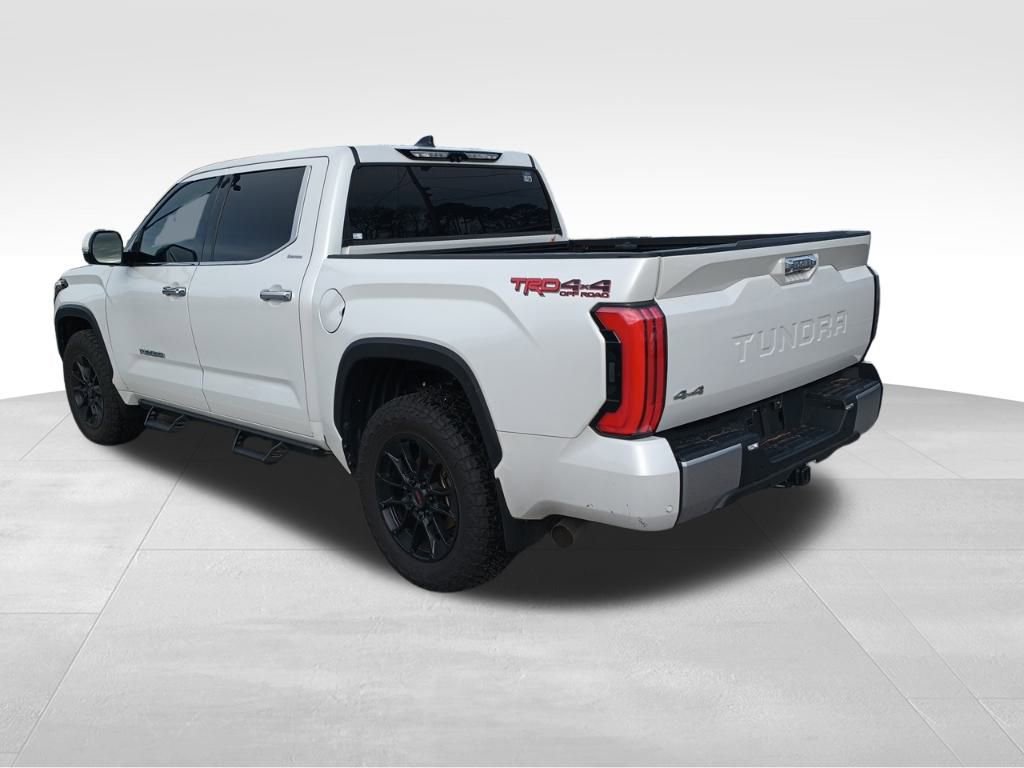 Used 2023 Toyota Tundra Limited image 3