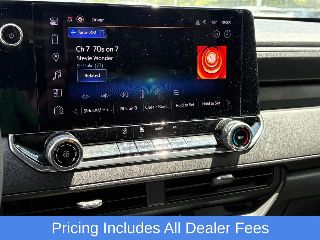 Used 2024 Chevrolet Colorado Trail Boss w/ Advanced Trailering Package AWD/4WD image 11