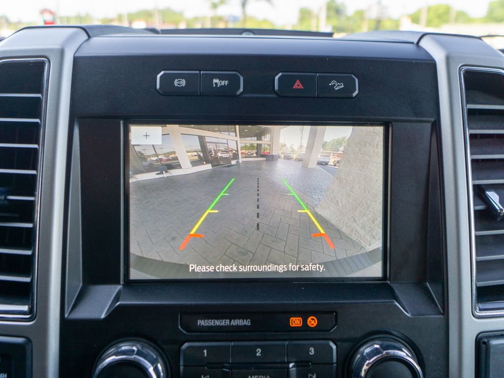 Used 2021 Ford F250 Lariat w/ Chrome Package image 27