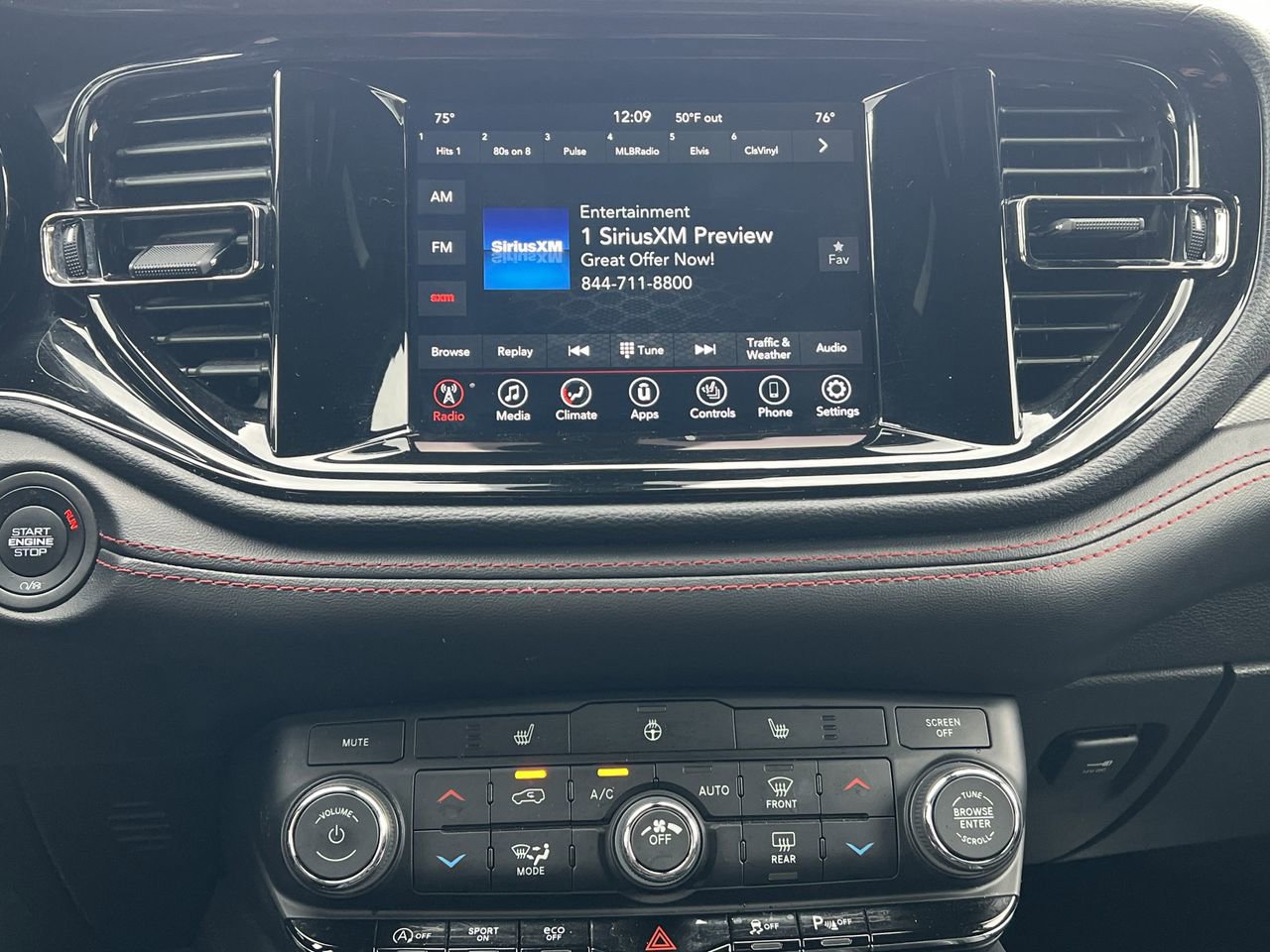 Used 2023 Dodge Durango GT image 4