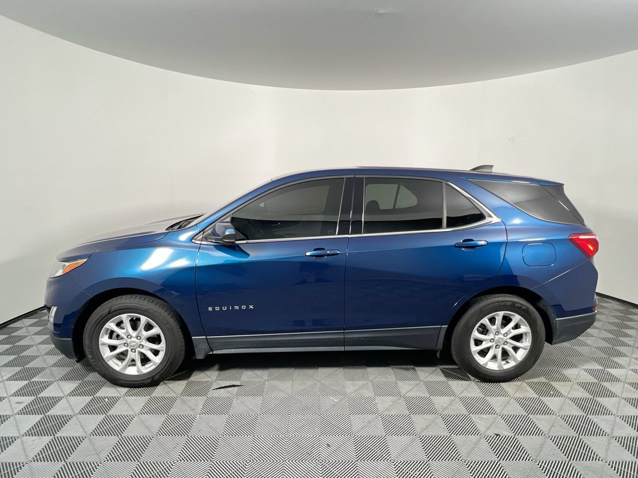 Used 2020 Chevrolet Equinox LT FWD image 6