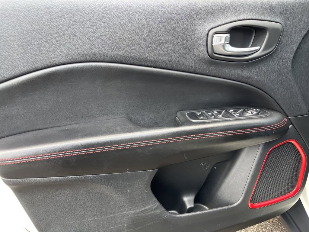 Used 2020 Jeep Compass Trailhawk image 51