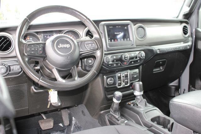Used 2022 Jeep Wrangler Unlimited Sport AWD/4WD image 13