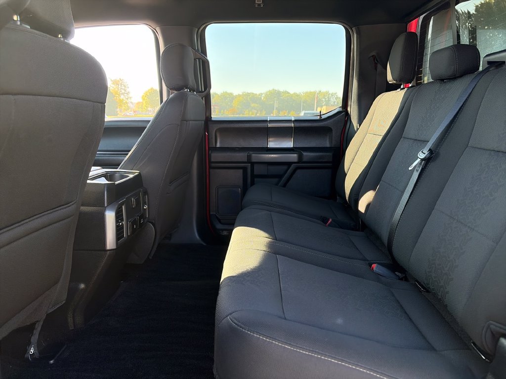 Used 2018 Ford F150 XLT w/ Equipment Group 302A Luxury AWD/4WD image 31