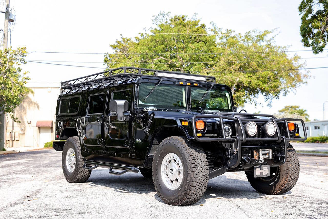 Used 2004 HUMMER H1 4-Door Wagon AWD/4WD image 1