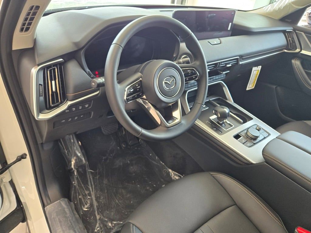 New 2025 MAZDA CX-70 3.3 Turbo w/ Premium Package image 19