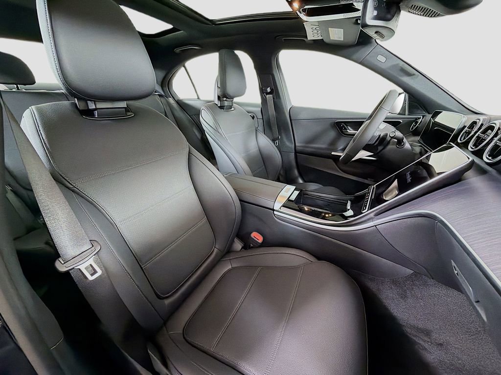 Used 2026 Mercedes-Benz C 300 4MATIC Sedan image 30