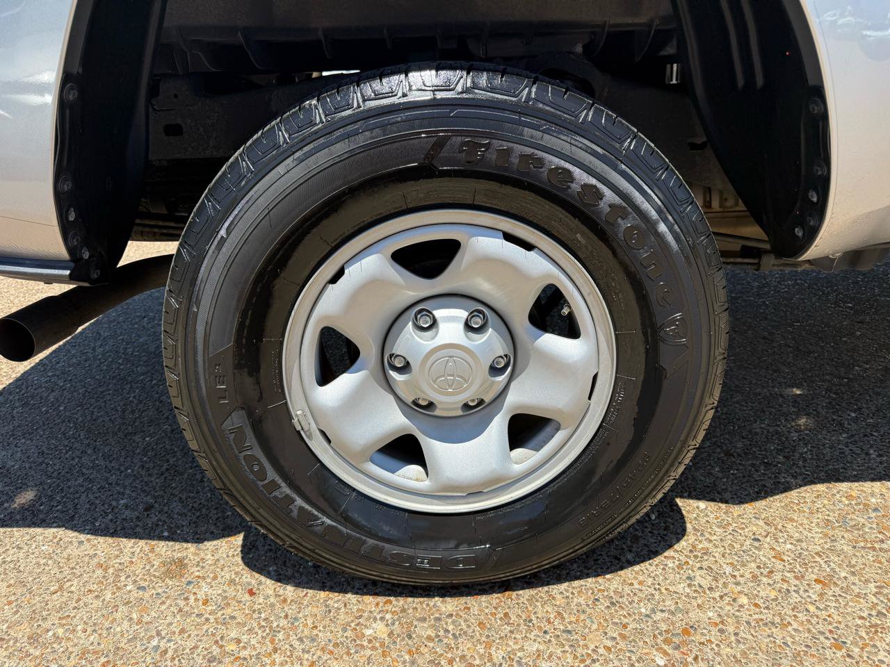 Used 2021 Toyota Tacoma SR RWD image 7