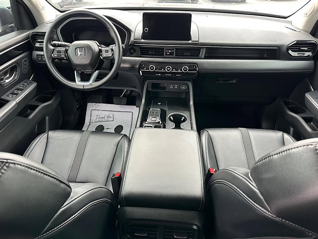 Used 2023 Honda Pilot Touring image 23