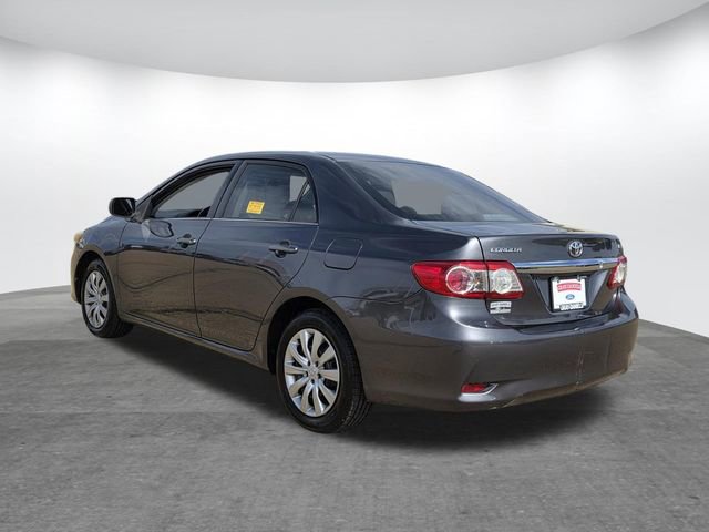 Used 2013 Toyota Corolla LE image 6