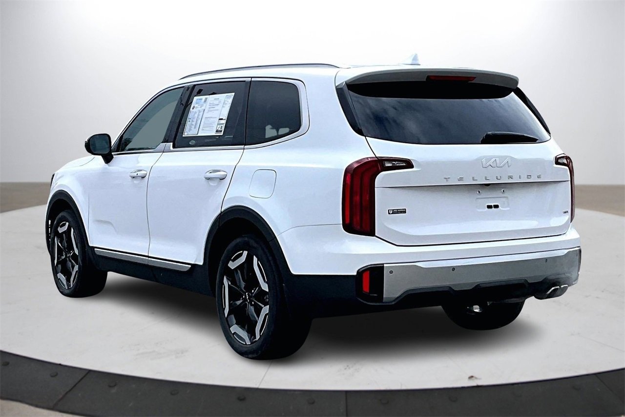 Used 2023 Kia Telluride S w/ S Sunroof Package image 7