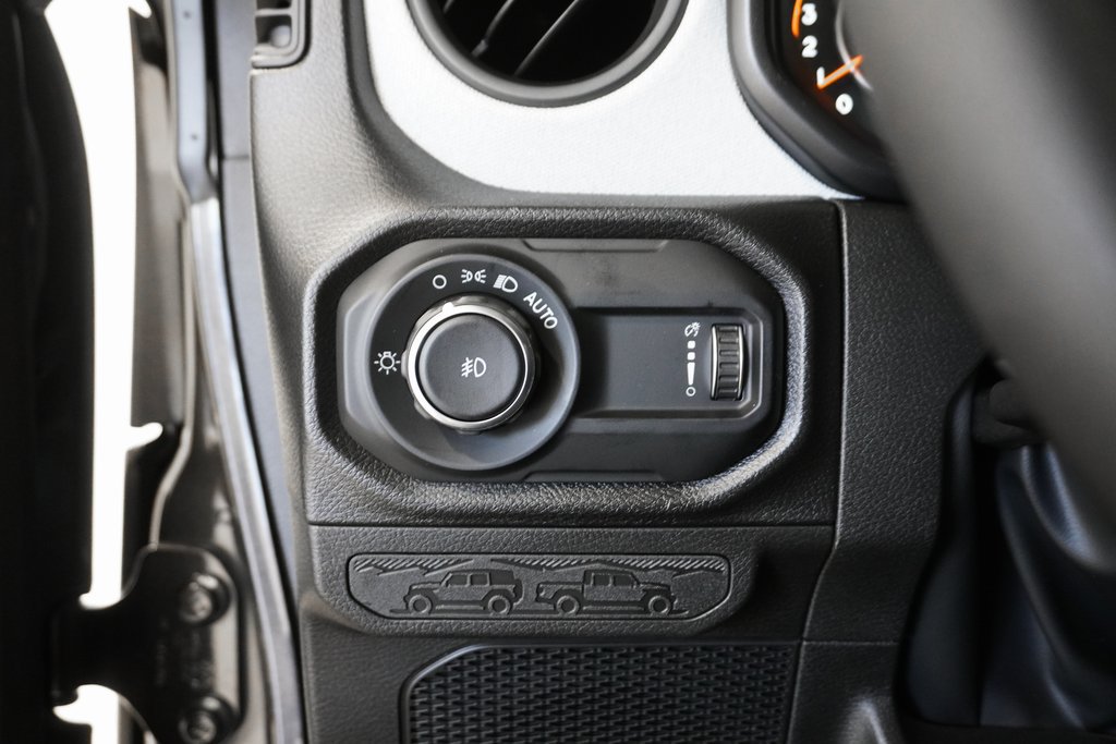 New 2026 Jeep Wrangler Sport AWD/4WD image 18