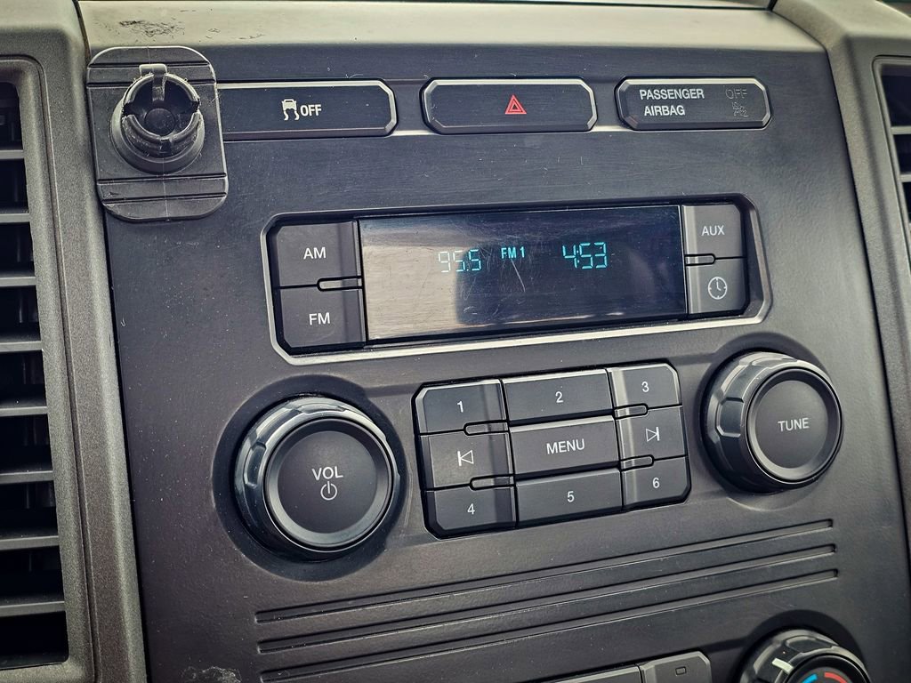 Used 2019 Ford F350 XL w/ Power Equipment Group image 26