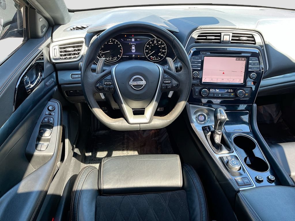 Used 2022 Nissan Maxima SR w/ Sport Mat Group FWD image 22