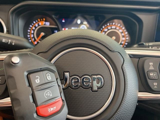 New 2025 Jeep Wrangler Sahara image 43