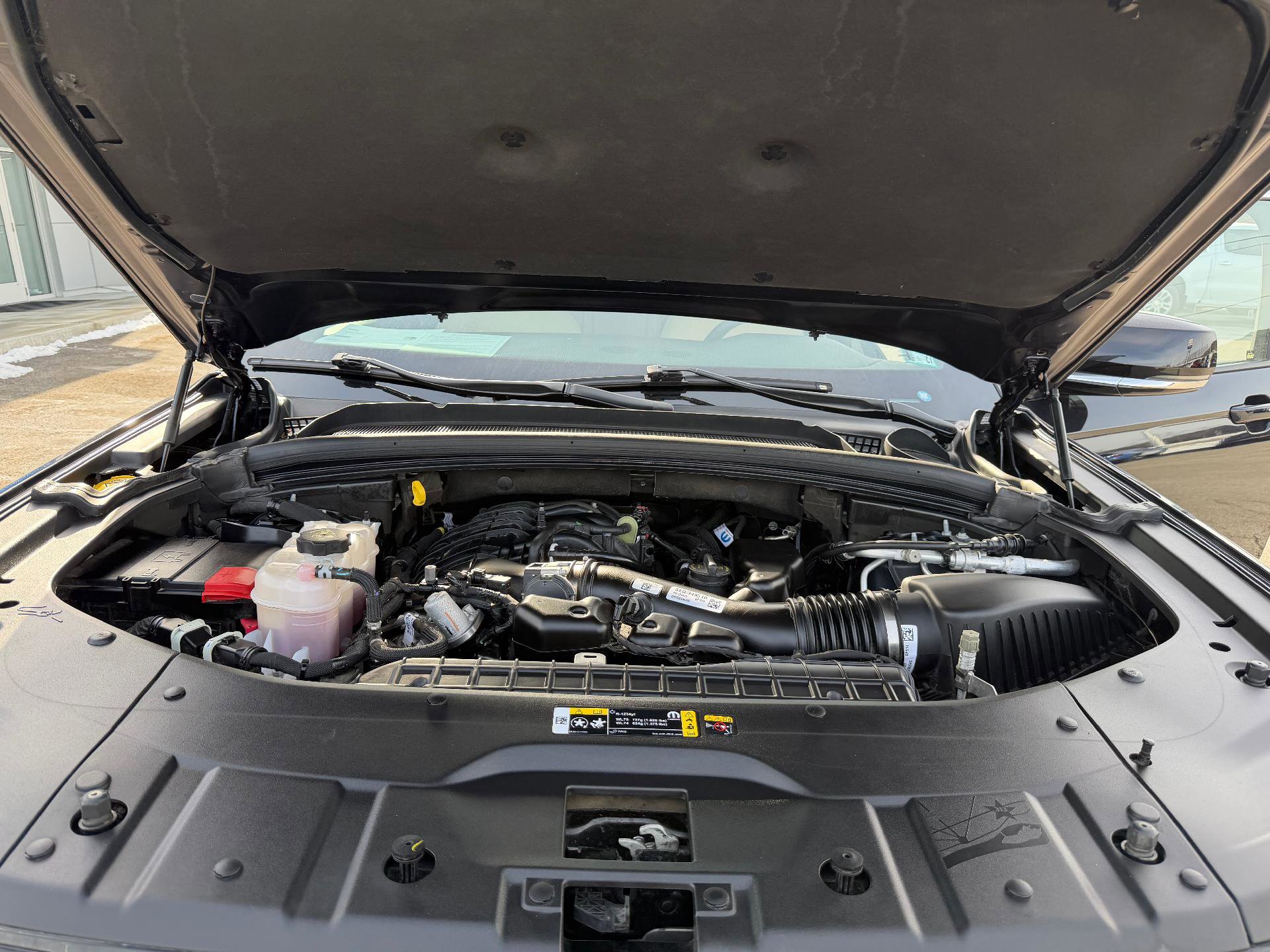 Used 2024 Jeep Grand Cherokee Limited image 30